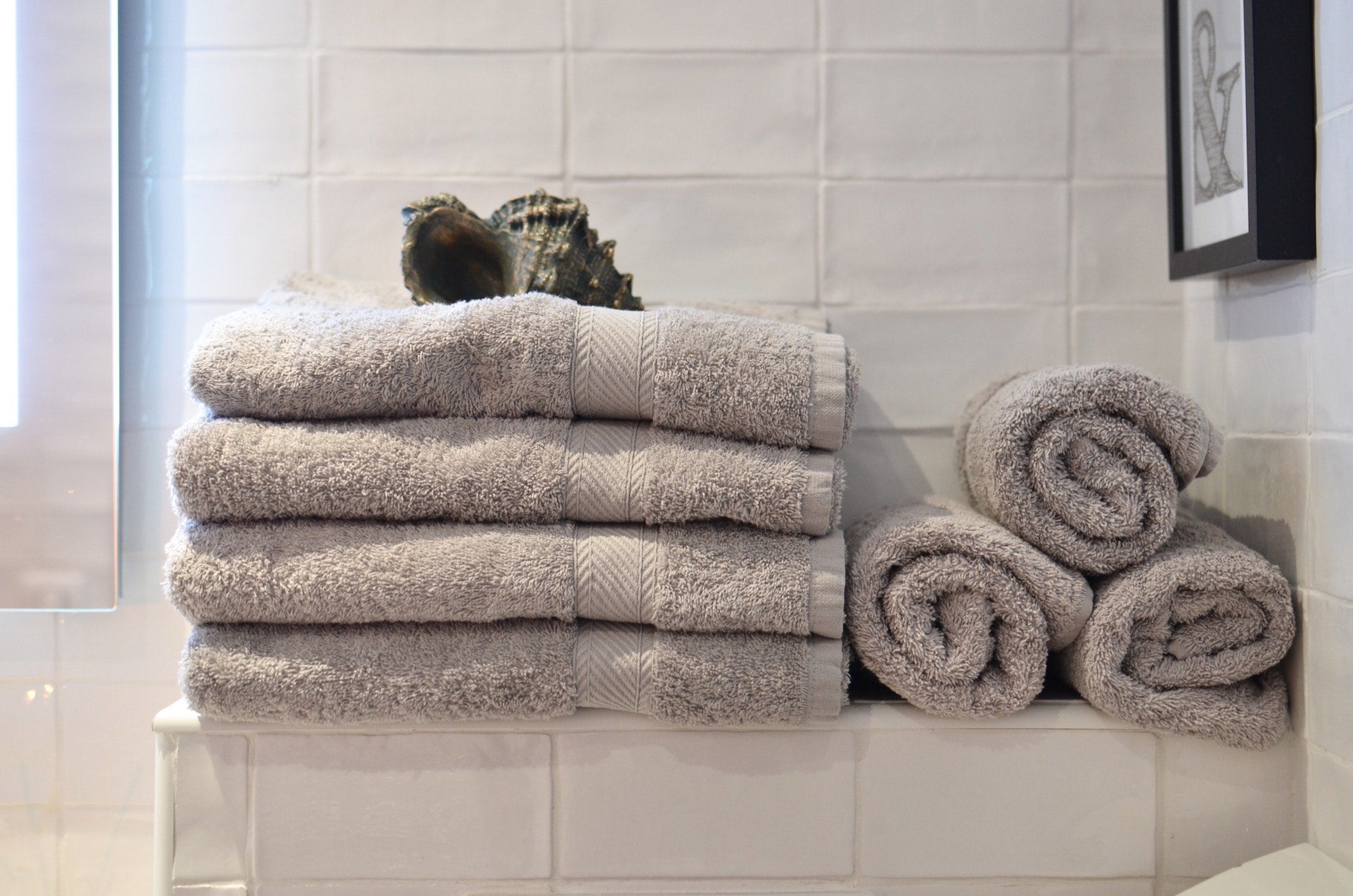 The Great Debate: Morning or Night Showers for Health Benefits? - Revive MD